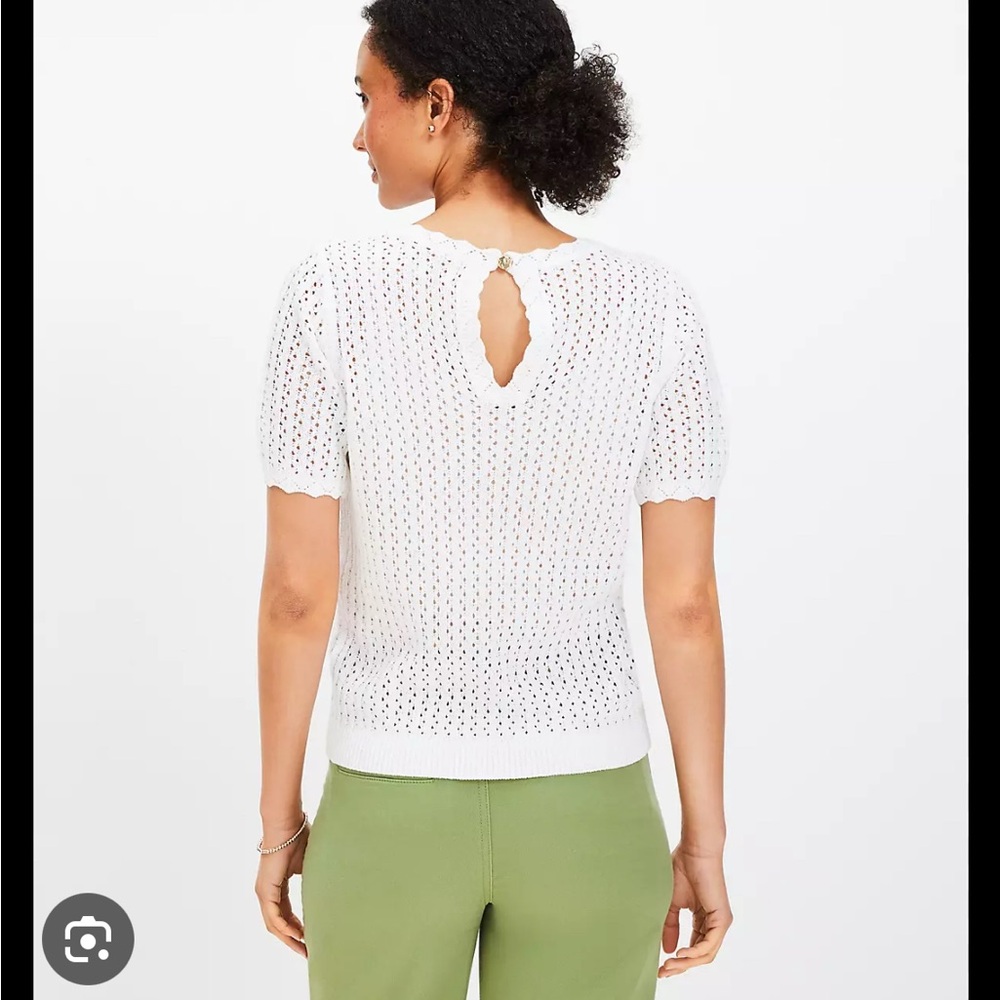 LOFT White Scalloped Knit Top S
